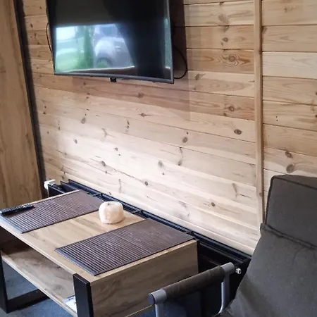 Kamex Z Antresola 2-4-osobowy * Olsztyn (Silesia)