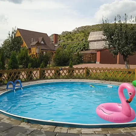 Kamex Z Antresola 2-4-osobowy Alloggio in famiglia