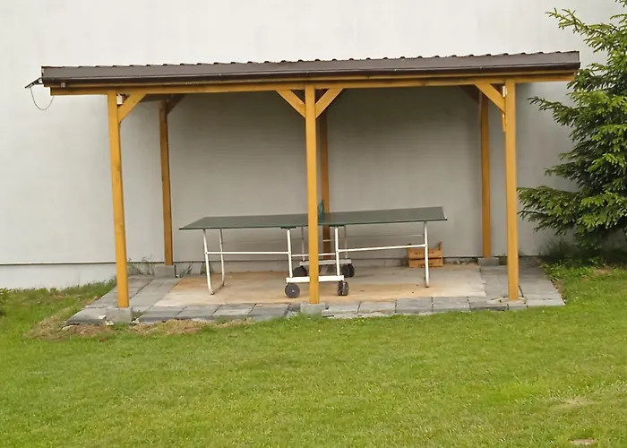 Kamex Z Antresola 2-4-osobowy 民宿 *